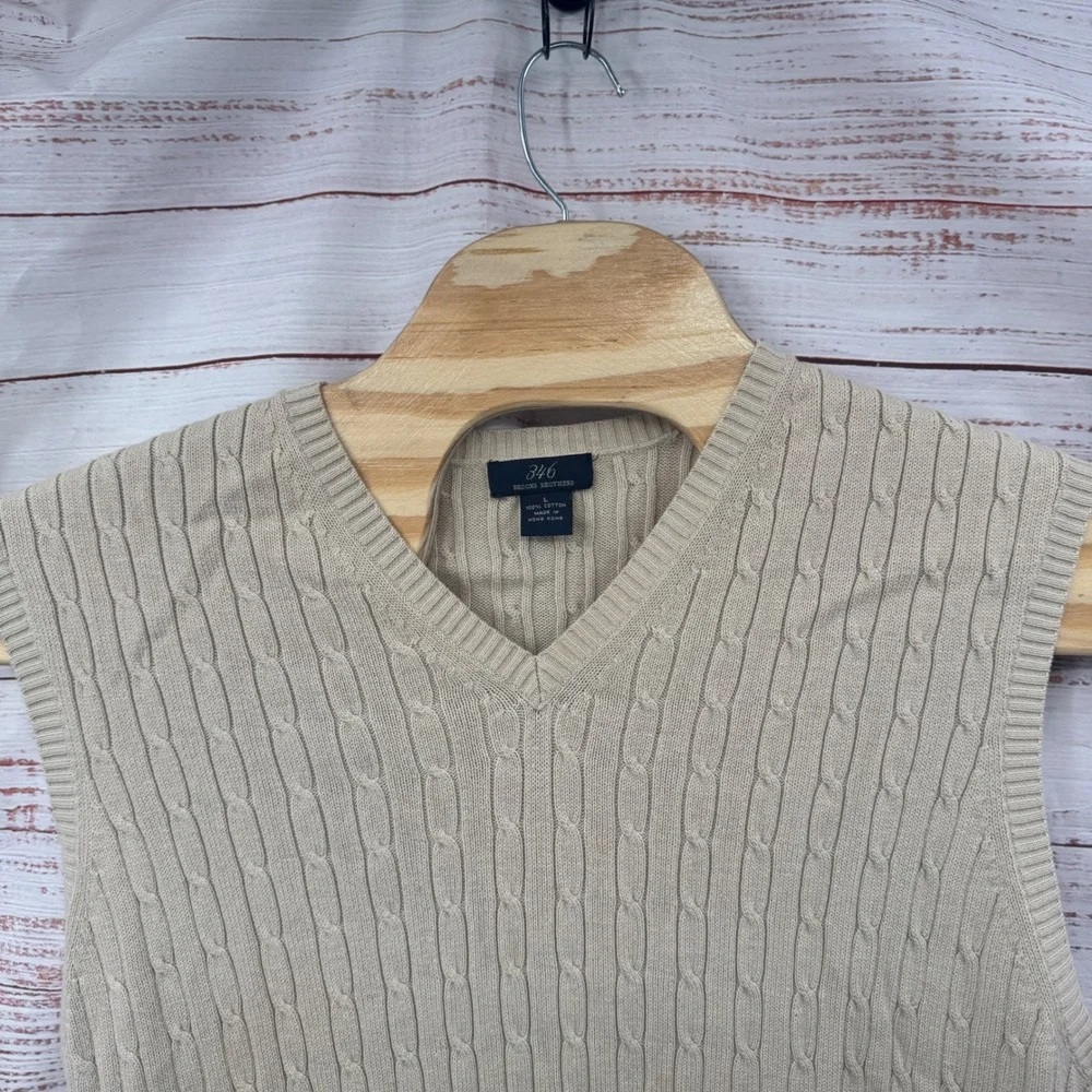 Brooks Brothers Sweater Vest Mens‎ Size Medium Cable Knit V Neck Cotton Casual